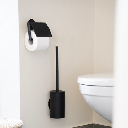 WC-paperiteline kannella