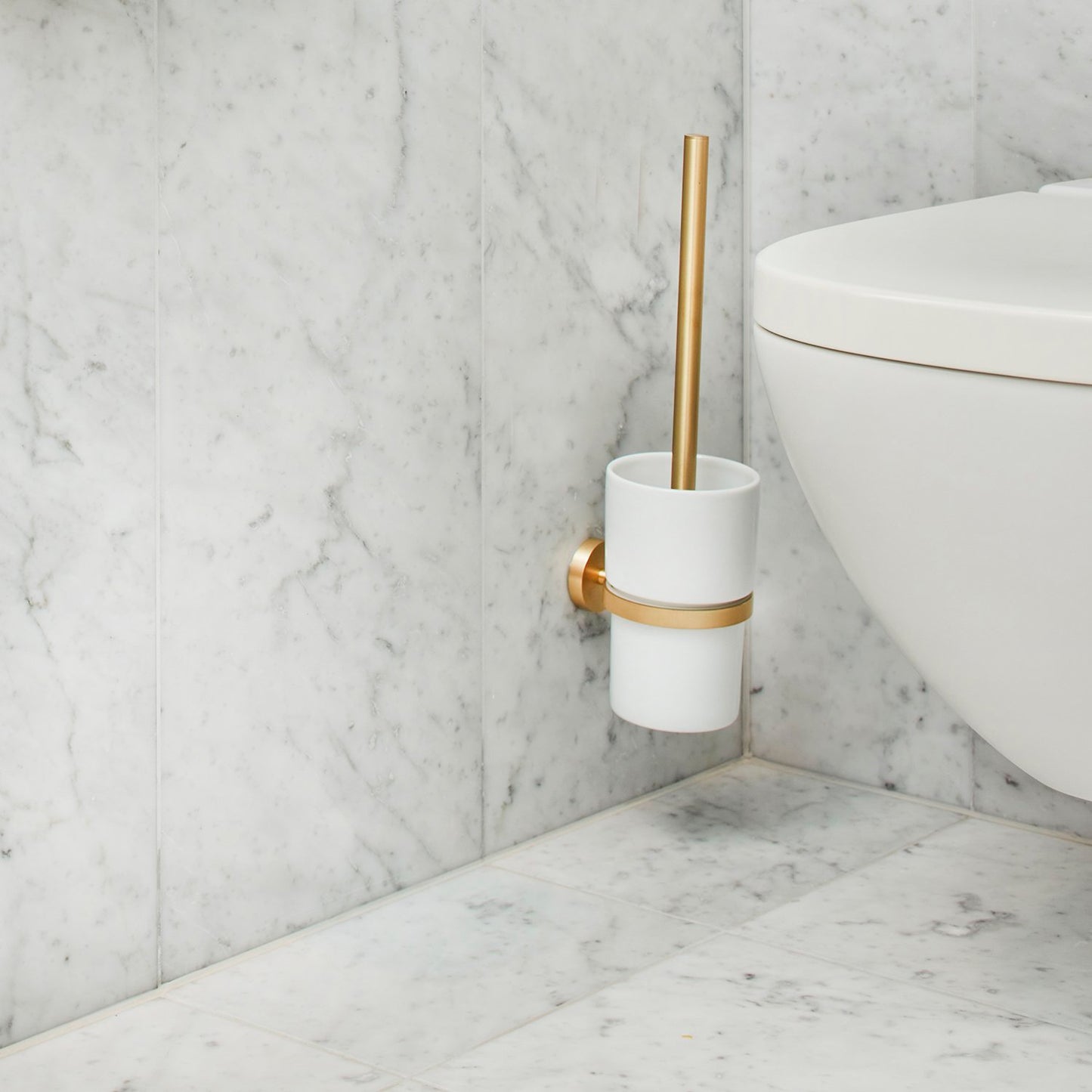 WC-borste med behållare i porslin